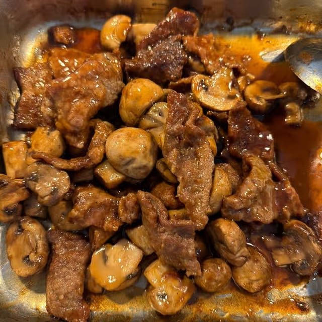 Beef w/   Mushroom.